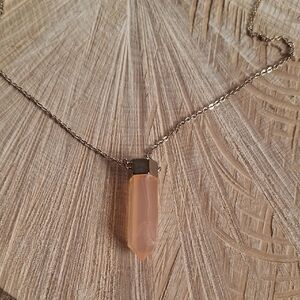 Elegant Pendant Necklace